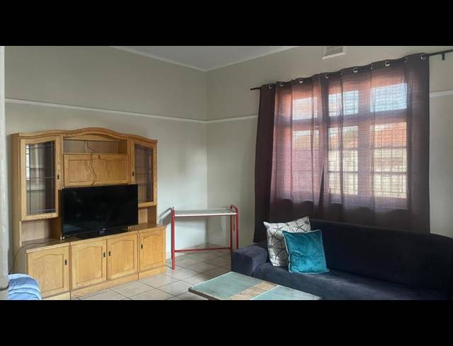 1 BEDROOM PROPERTY TO RENT IN BOSTON